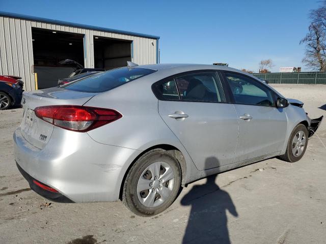 Photo 2 VIN: 3KPFK4A78HE134362 - KIA FORTE 