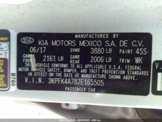 Photo 8 VIN: 3KPFK4A78JE165505 - KIA FORTE 