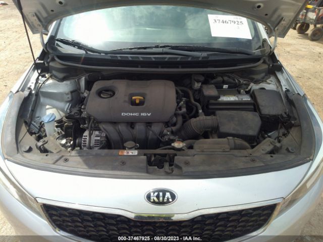 Photo 9 VIN: 3KPFK4A78JE165505 - KIA FORTE 