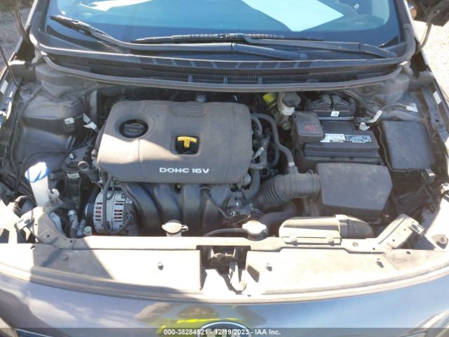 Photo 9 VIN: 3KPFK4A78JE178822 - KIA FORTE 