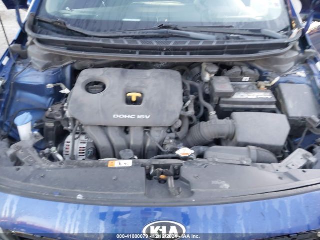 Photo 9 VIN: 3KPFK4A78JE185270 - KIA FORTE 