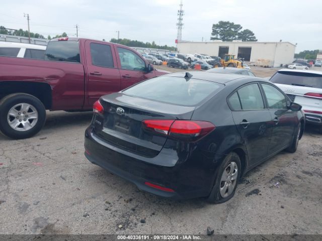 Photo 3 VIN: 3KPFK4A78JE204156 - KIA FORTE 