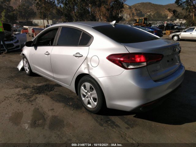 Photo 2 VIN: 3KPFK4A78JE237450 - KIA FORTE 