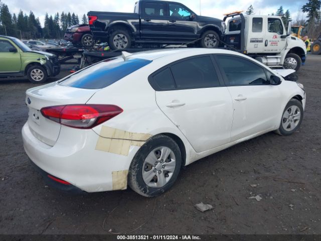 Photo 3 VIN: 3KPFK4A78JE244446 - KIA FORTE 