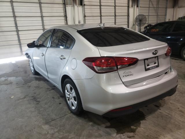 Photo 2 VIN: 3KPFK4A78JE249470 - KIA FORTE LX 