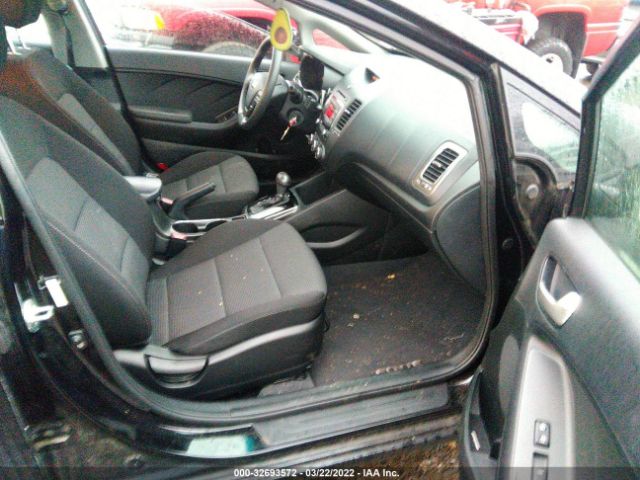 Photo 4 VIN: 3KPFK4A78JE255074 - KIA FORTE 