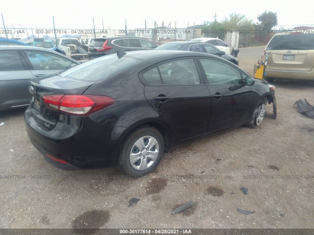 Photo 3 VIN: 3KPFK4A78JE272859 - KIA FORTE 