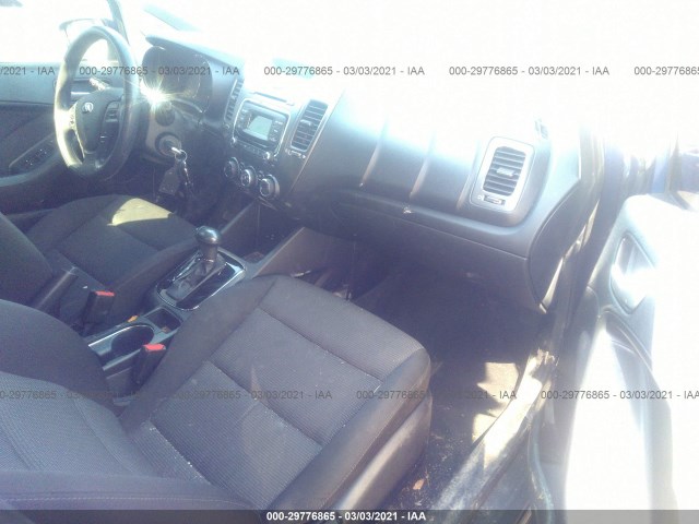 Photo 4 VIN: 3KPFK4A79HE011248 - KIA FORTE 