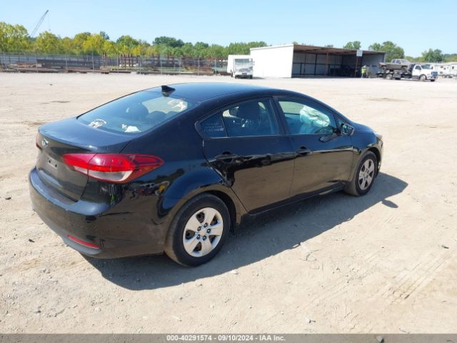 Photo 3 VIN: 3KPFK4A79HE018121 - KIA FORTE 