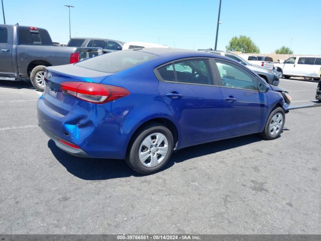 Photo 3 VIN: 3KPFK4A79HE037431 - KIA FORTE 