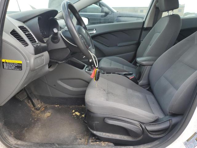 Photo 6 VIN: 3KPFK4A79HE068792 - KIA FORTE LX 