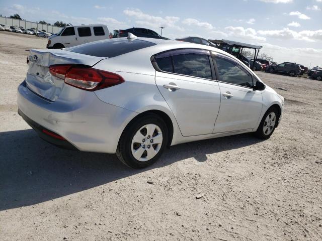 Photo 2 VIN: 3KPFK4A79HE076195 - KIA FORTE LX 