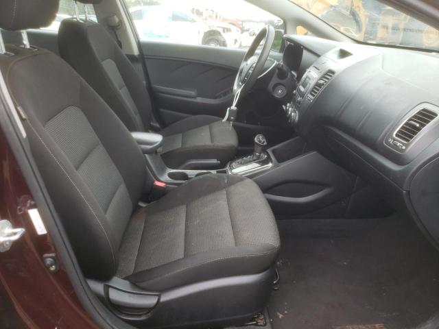 Photo 4 VIN: 3KPFK4A79HE084734 - KIA FORTE LX 