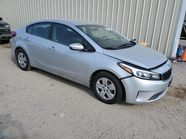 Photo 3 VIN: 3KPFK4A79HE109812 - KIA FORTE LX 