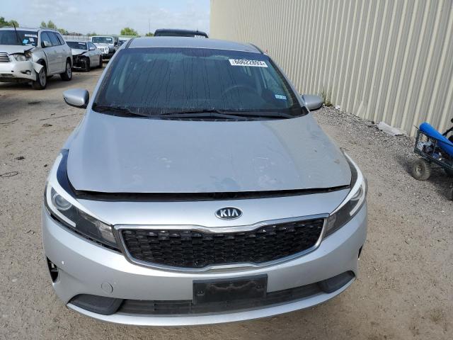 Photo 4 VIN: 3KPFK4A79HE109812 - KIA FORTE LX 