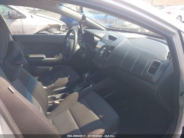 Photo 4 VIN: 3KPFK4A79HE122785 - KIA FORTE 