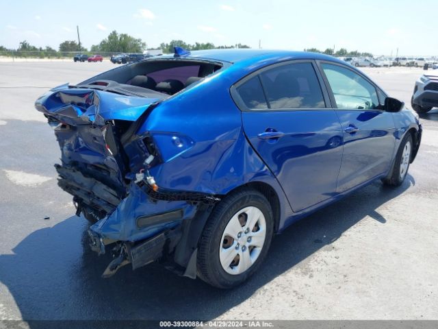 Photo 3 VIN: 3KPFK4A79HE134502 - KIA FORTE 