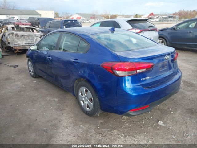 Photo 2 VIN: 3KPFK4A79HE146519 - KIA FORTE 