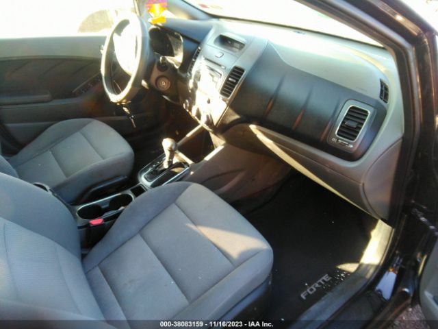 Photo 4 VIN: 3KPFK4A79HE149758 - KIA FORTE 