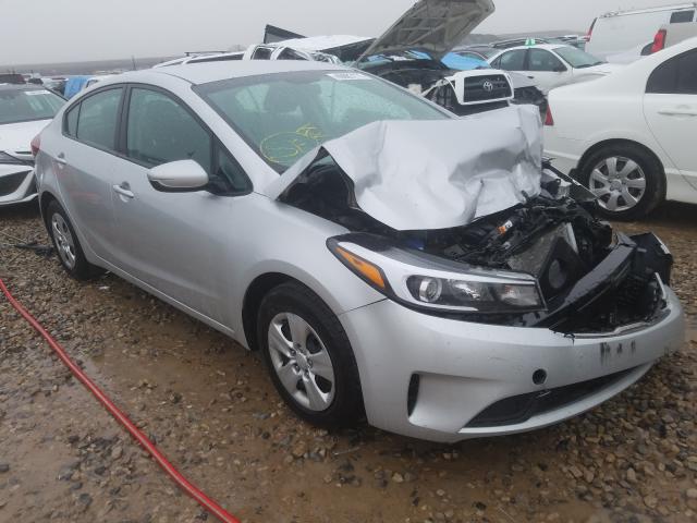 Photo 0 VIN: 3KPFK4A79JE165030 - KIA FORTE LX 