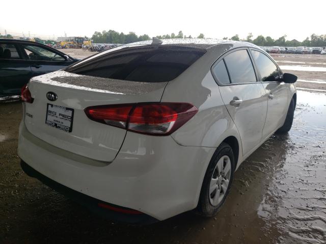 Photo 3 VIN: 3KPFK4A79JE218504 - KIA FORTE LX 