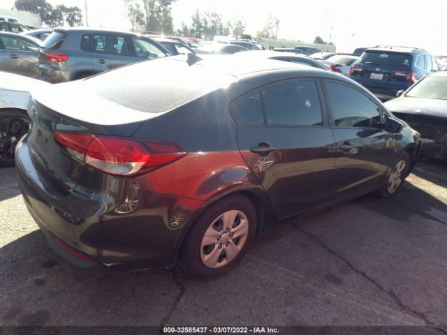 Photo 3 VIN: 3KPFK4A79JE219197 - KIA FORTE 