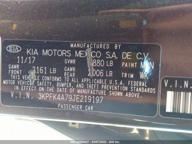 Photo 8 VIN: 3KPFK4A79JE219197 - KIA FORTE 