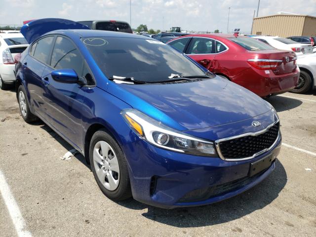 Photo 0 VIN: 3KPFK4A79JE226893 - KIA FORTE LX 