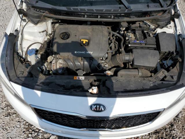 Photo 10 VIN: 3KPFK4A79JE235593 - KIA FORTE LX 