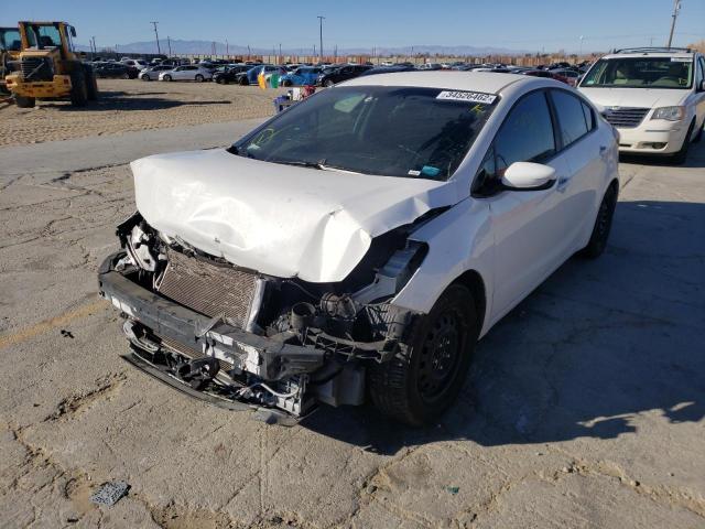 Photo 1 VIN: 3KPFK4A79JE254256 - KIA FORTE LX 