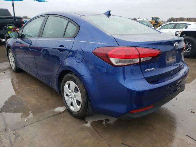 Photo 2 VIN: 3KPFK4A79JE258856 - KIA FORTE LX 