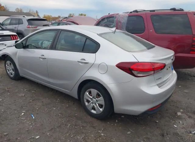 Photo 2 VIN: 3KPFK4A79JE259540 - KIA FORTE 