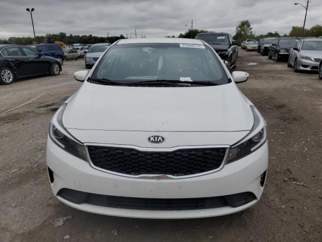 Photo 4 VIN: 3KPFK4A79JE272403 - KIA FORTE LX 