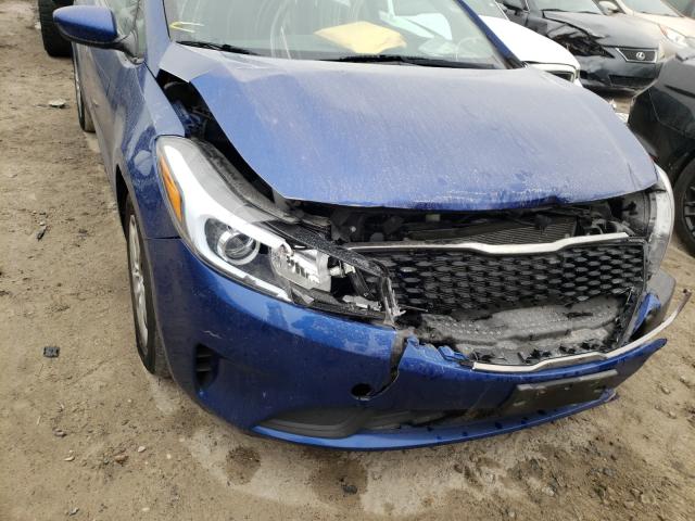 Photo 8 VIN: 3KPFK4A7XHE013686 - KIA FORTE LX 