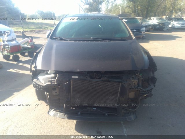 Photo 5 VIN: 3KPFK4A7XHE028690 - KIA FORTE 