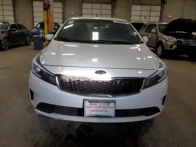 Photo 4 VIN: 3KPFK4A7XHE029662 - KIA FORTE 