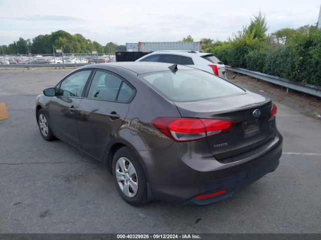 Photo 2 VIN: 3KPFK4A7XHE036336 - KIA FORTE 