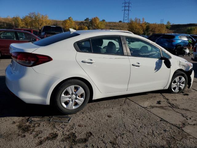 Photo 2 VIN: 3KPFK4A7XHE042606 - KIA FORTE LX 