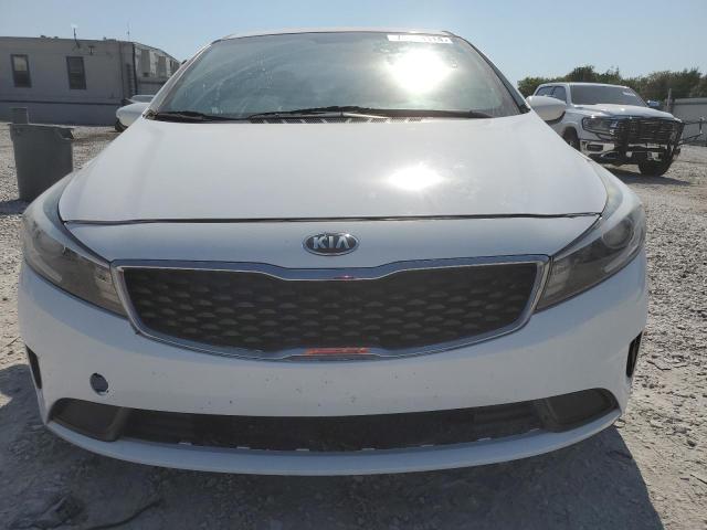 Photo 4 VIN: 3KPFK4A7XHE048504 - KIA FORTE LX 