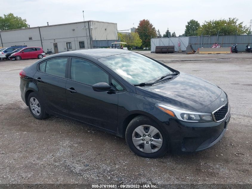 Photo 0 VIN: 3KPFK4A7XHE057400 - KIA FORTE 