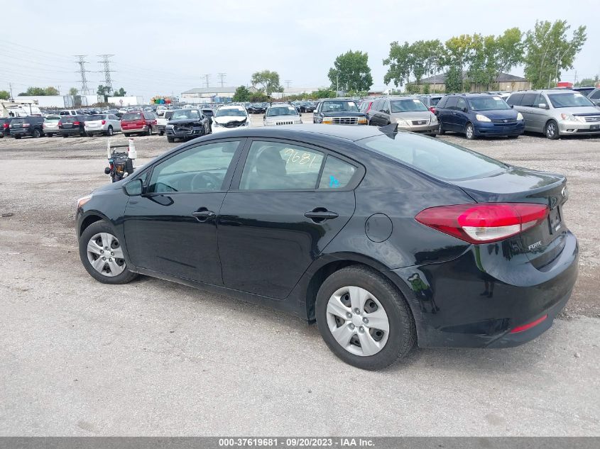 Photo 2 VIN: 3KPFK4A7XHE057400 - KIA FORTE 