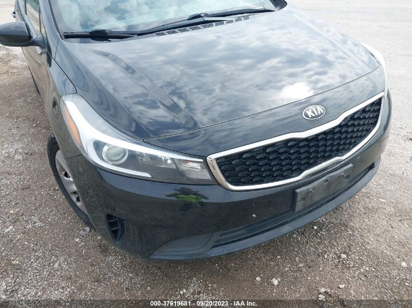 Photo 5 VIN: 3KPFK4A7XHE057400 - KIA FORTE 