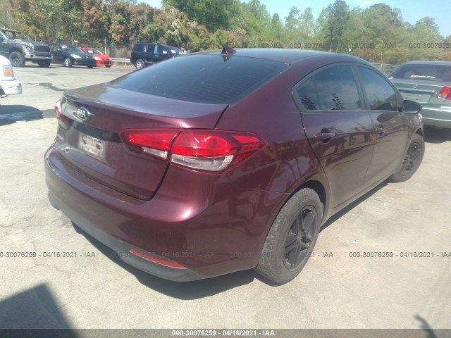 Photo 3 VIN: 3KPFK4A7XHE067098 - KIA FORTE 