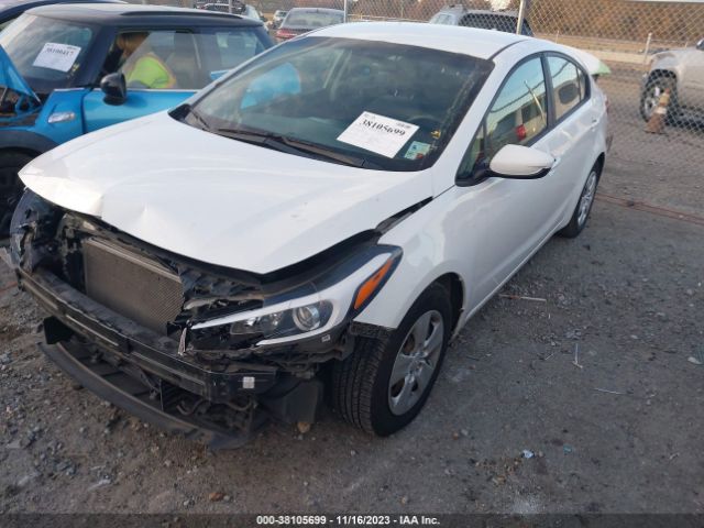 Photo 1 VIN: 3KPFK4A7XHE081762 - KIA FORTE 