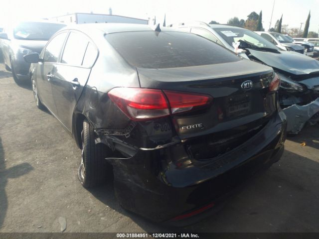 Photo 5 VIN: 3KPFK4A7XHE103940 - KIA FORTE 