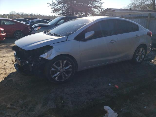 Photo 0 VIN: 3KPFK4A7XHE104313 - KIA FORTE 