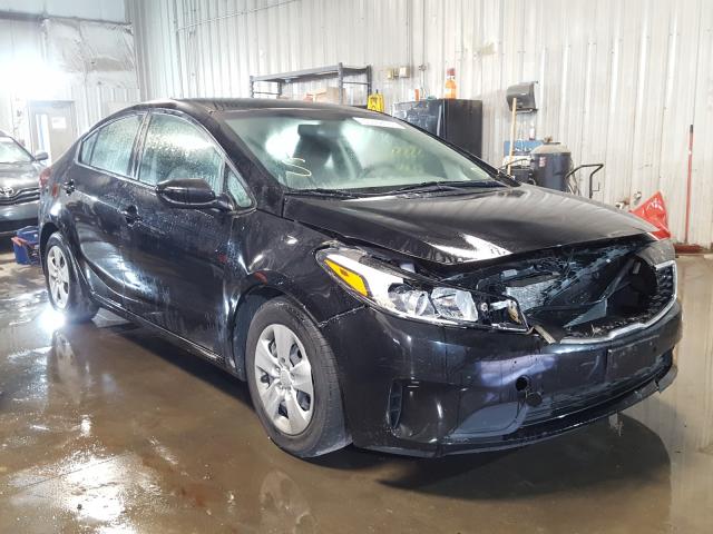 Photo 0 VIN: 3KPFK4A7XHE106997 - KIA FORTE LX 