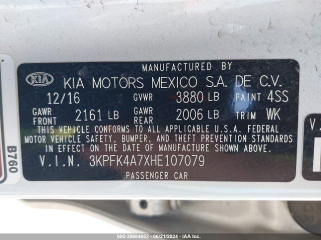 Photo 8 VIN: 3KPFK4A7XHE107079 - KIA FORTE 