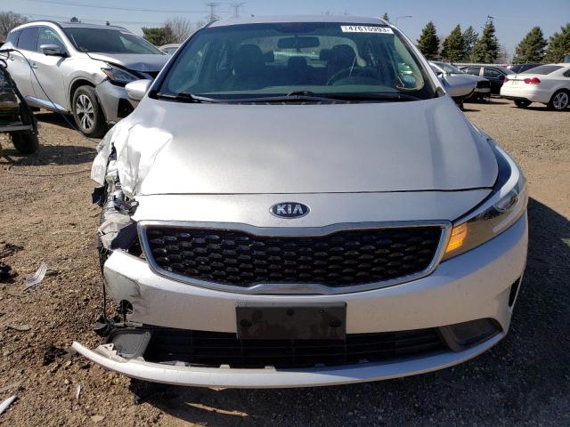 Photo 4 VIN: 3KPFK4A7XHE108829 - KIA FORTE 