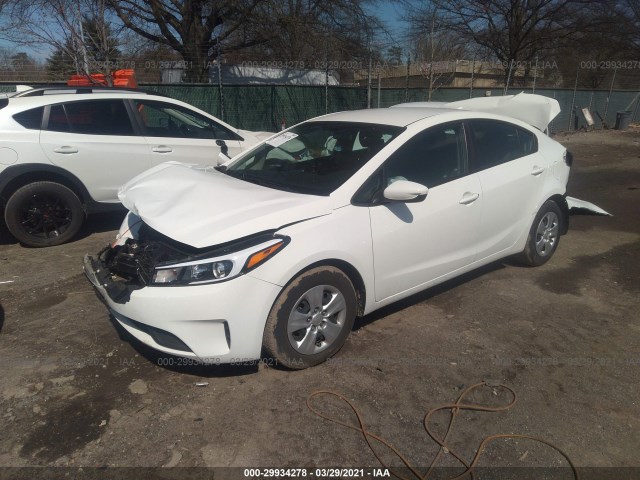 Photo 1 VIN: 3KPFK4A7XHE109608 - KIA FORTE 